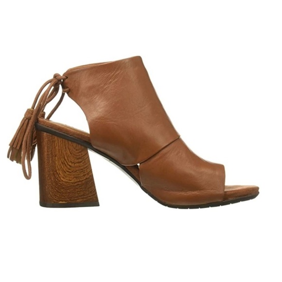 Kenneth Cole Reaction Reach The Stars Block Heel Sandals 8.5 Brown - Picture 1 of 15